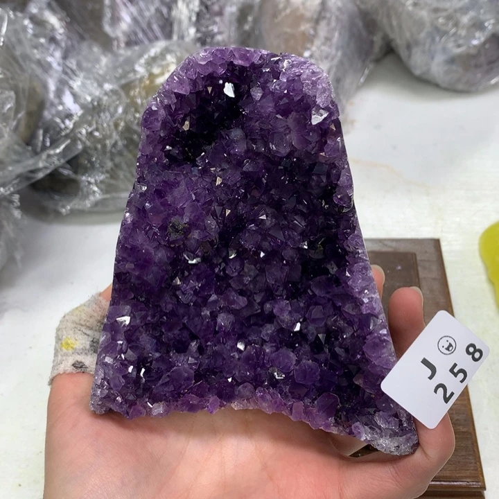 水晶大型摆件（非配饰）未镶嵌