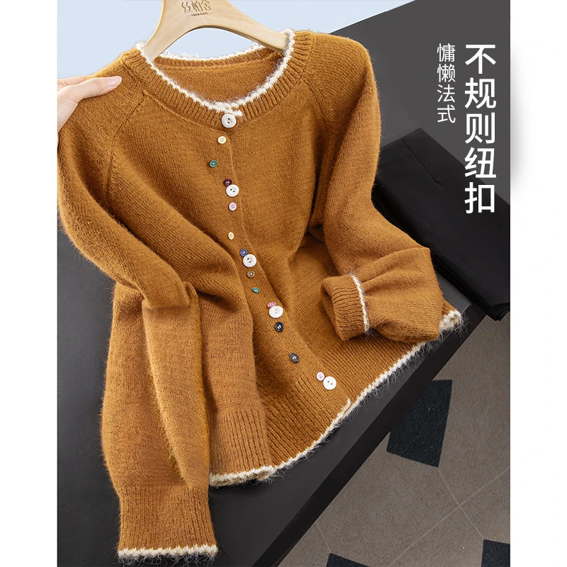 丝柏舍2025秋装新款女装插肩长袖宽松单排扣圆领针织衫S53X7779Z