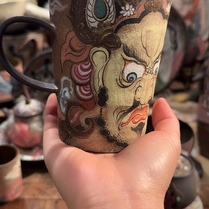 手工制作各种精美陶瓷