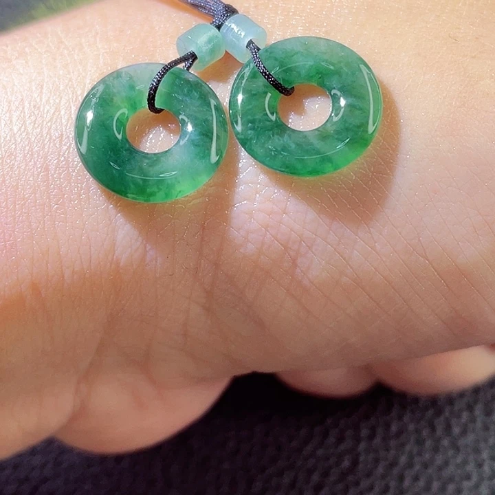 未镶嵌定制翡翠翡翠