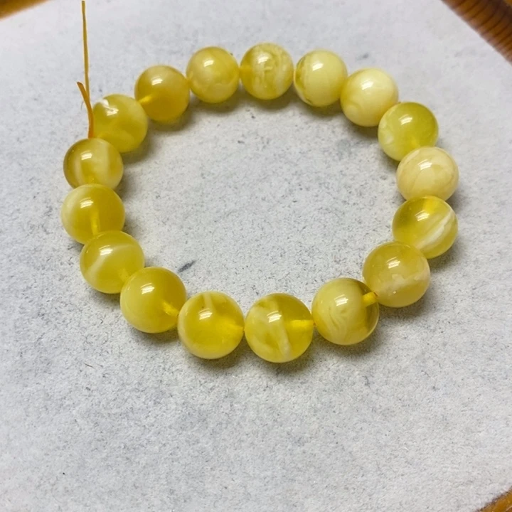 蜜蜡未镶嵌裸石串