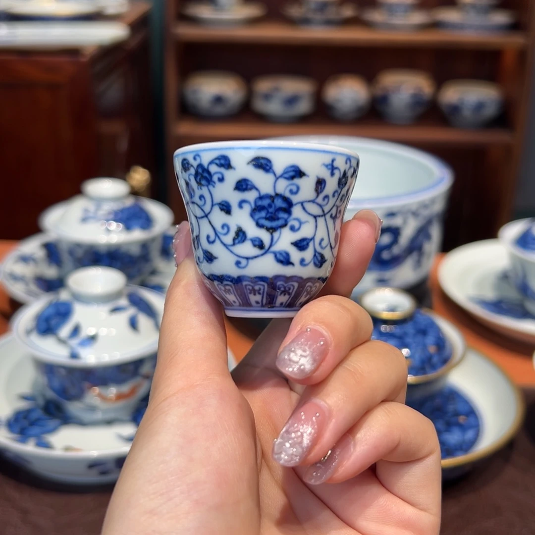 青花雯华堂手绘杯杯