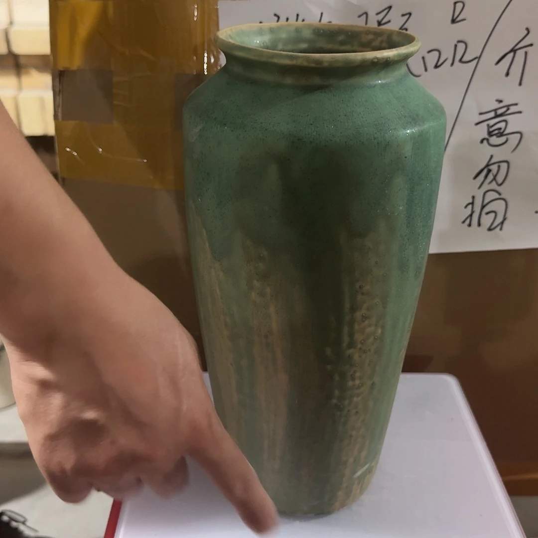 景德镇陶瓷花瓶微瑕