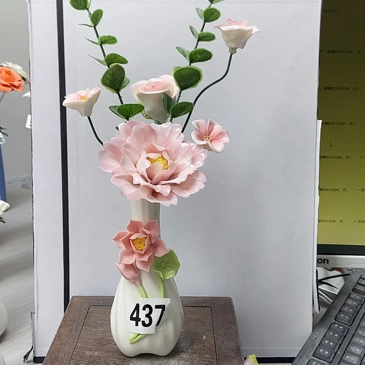 陶瓷纯手工捏花设计