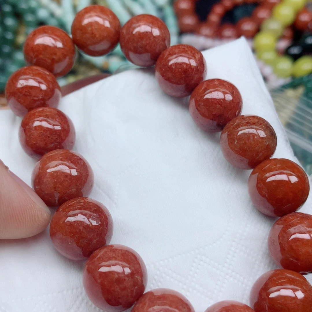 翡翠未镶嵌颈饰珠子