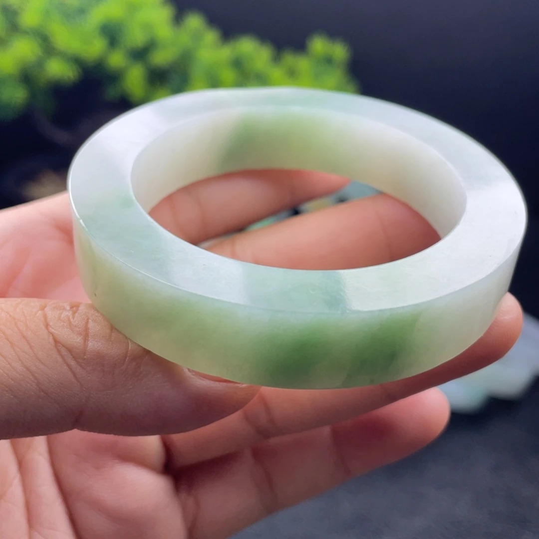 定制翡翠不退不换未镶嵌