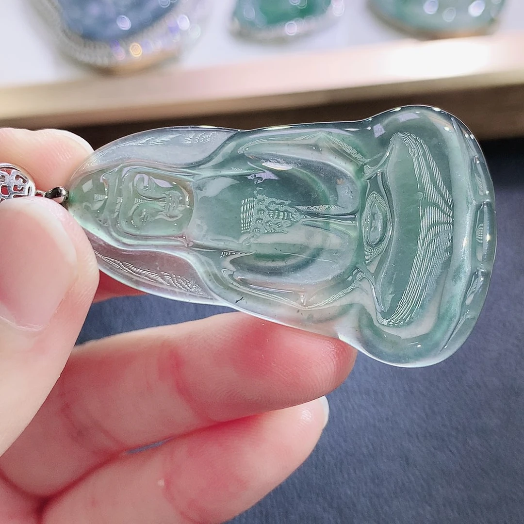 翡翠未镶嵌挂件翡翠