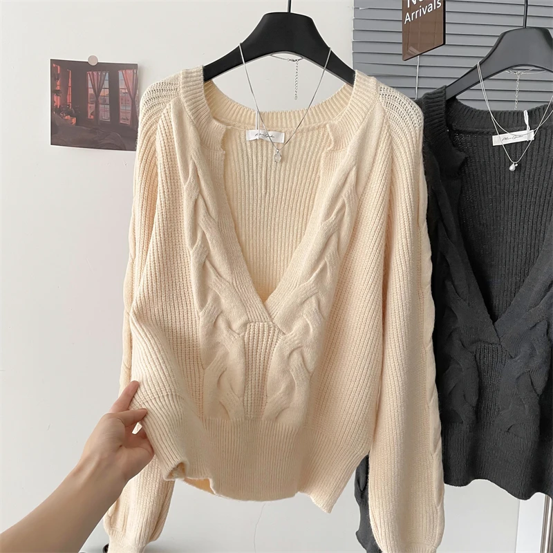 长袖秋季通勤女装高级感新款半开v领设计感外穿上衣休闲宽针织衫