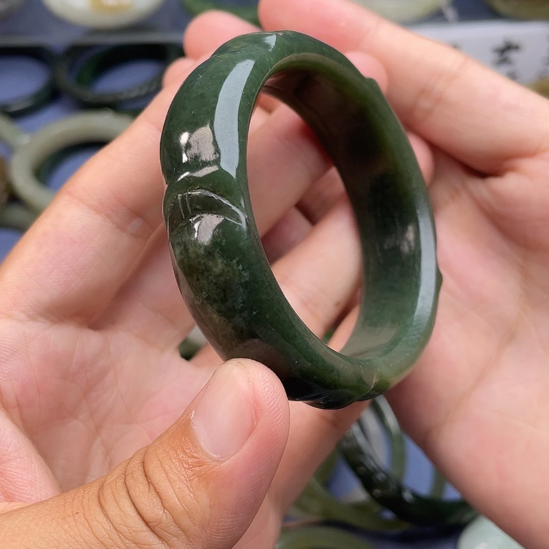 未镶嵌手镯和田玉且末蓝54.5mm竹节，有棉