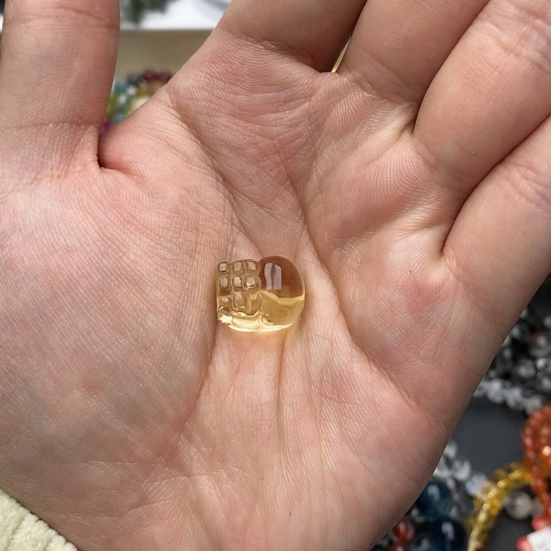 【闪购商品】黄晶吊坠(不含链)未镶嵌蓝**想打孔不退不换