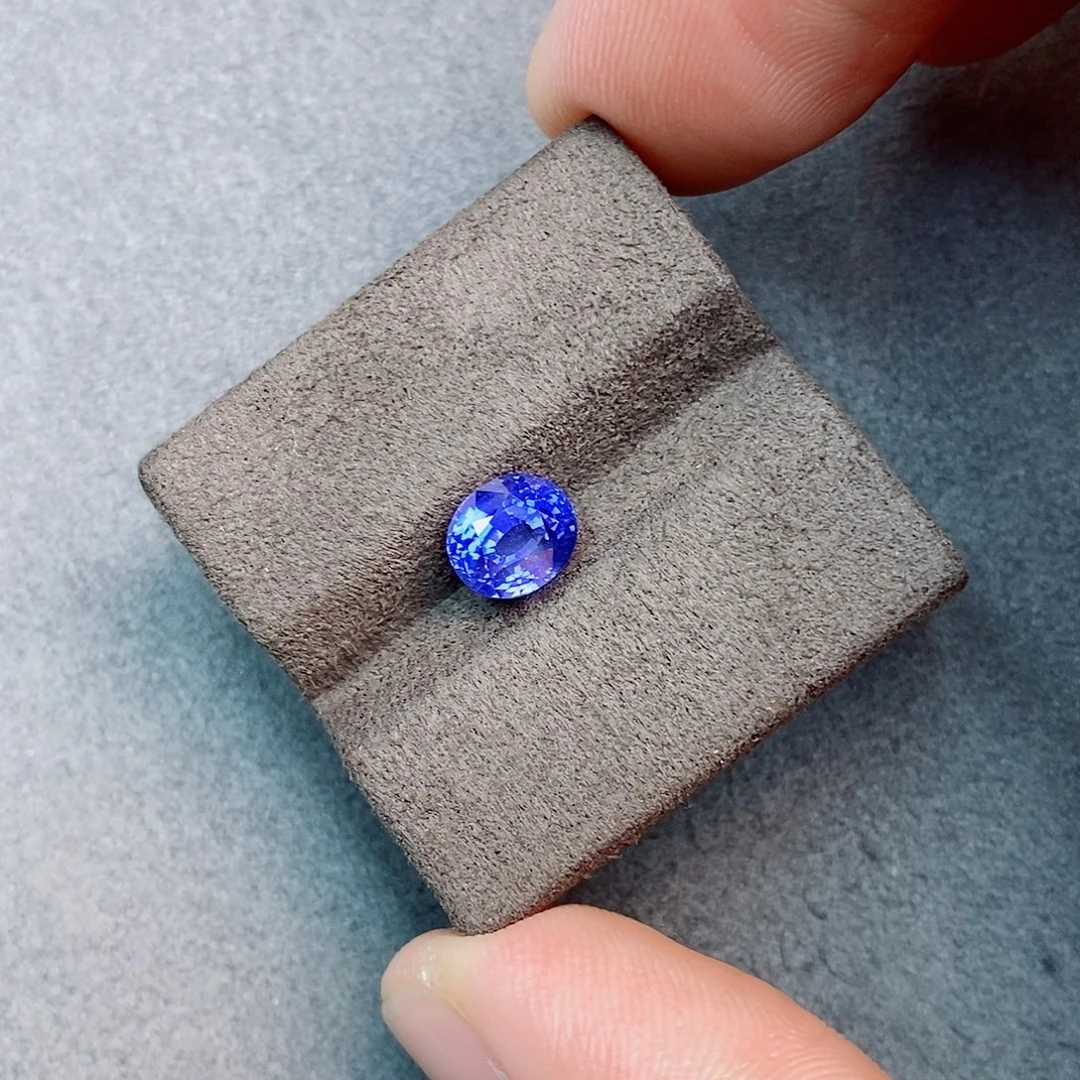 蓝宝石裸石2.22ct 无烧皇家蓝