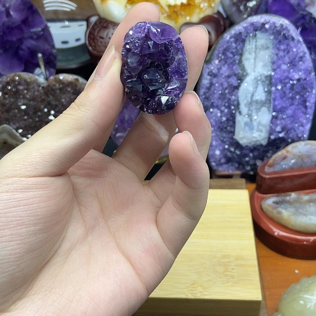 紫晶大型摆件（非配饰）未镶嵌
