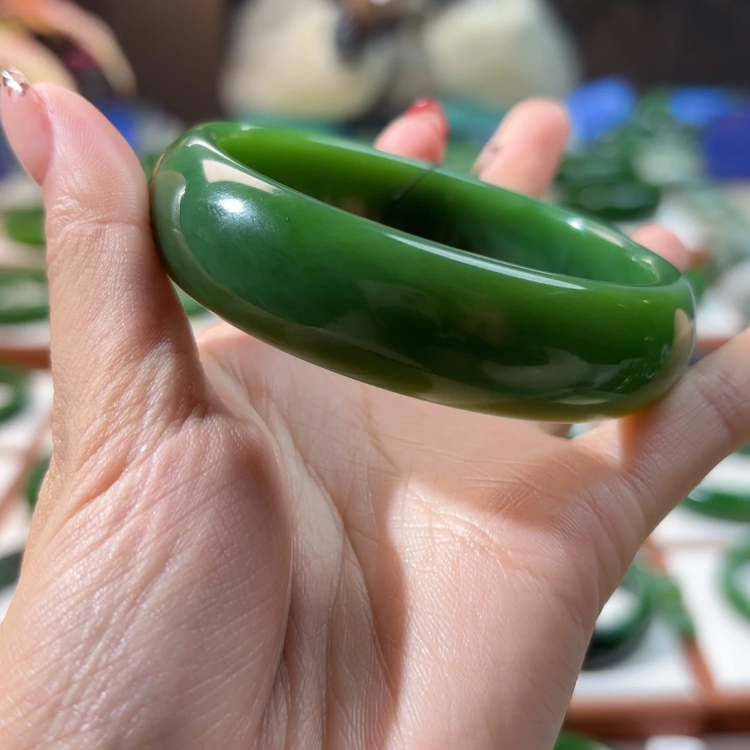 未镶嵌手镯和田玉（碧玉）60.61