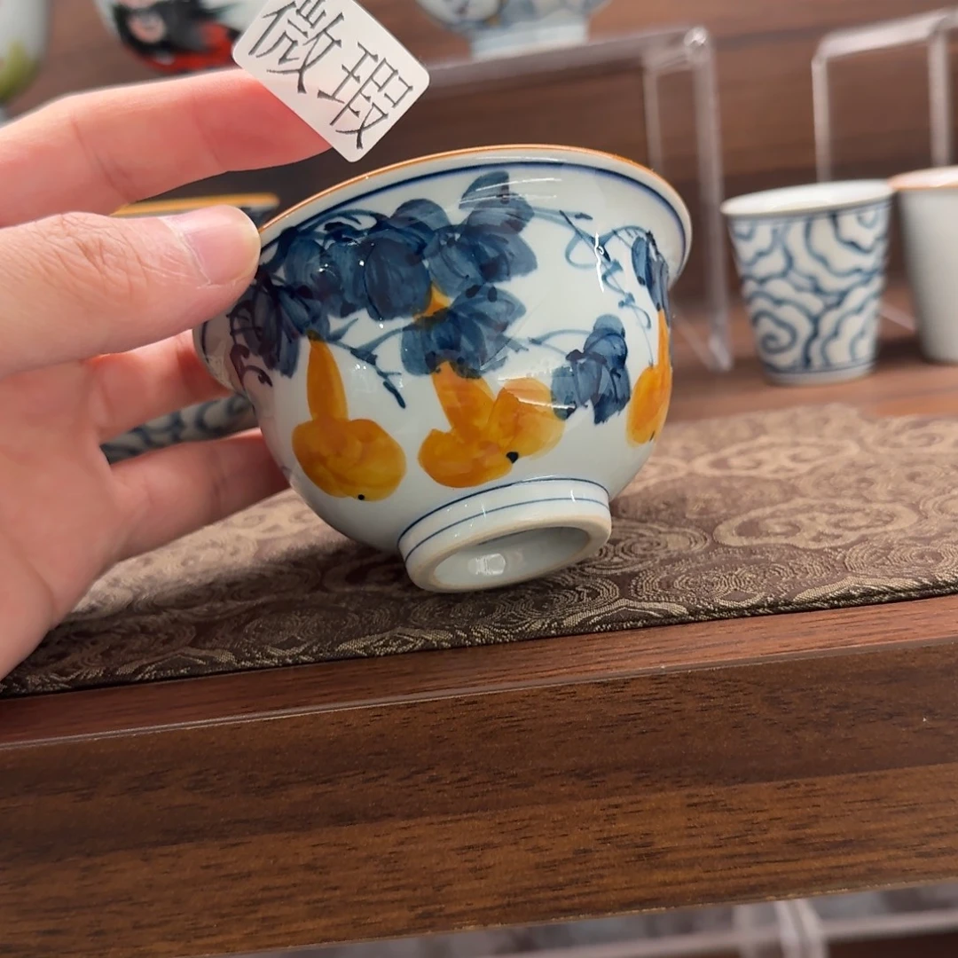 釉下手绘茶具微瑕