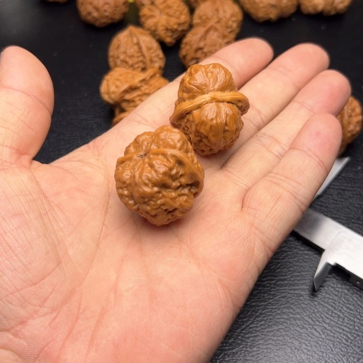 文玩核桃把件?蛤蟆头