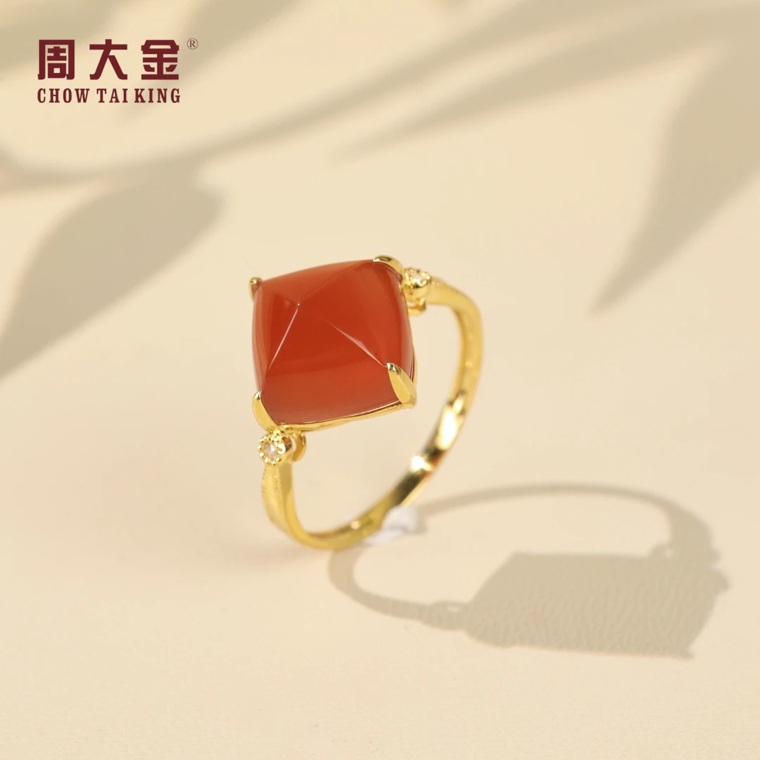 【周大金玉石】18K金南红方形戒指-J1714-娟