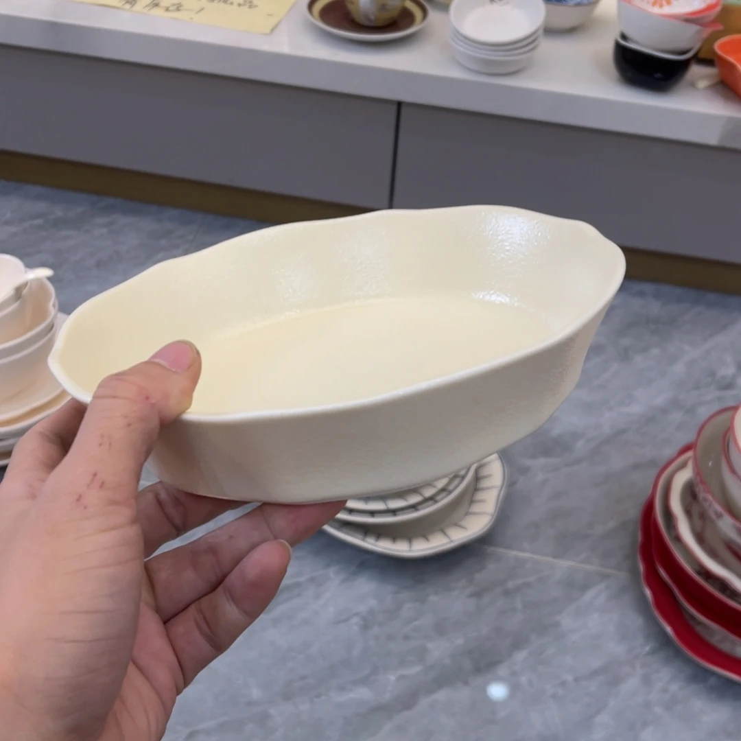 陶瓷微瑕餐具介意勿拍，满18飞！