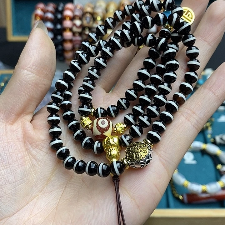玛瑙/玉髓颈饰合金