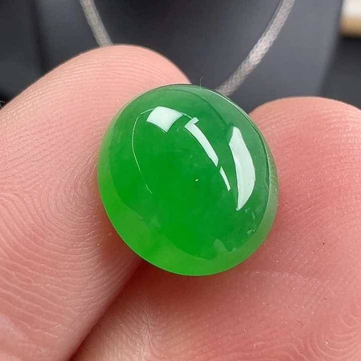 翡翠未镶嵌颈饰蛋面11.7