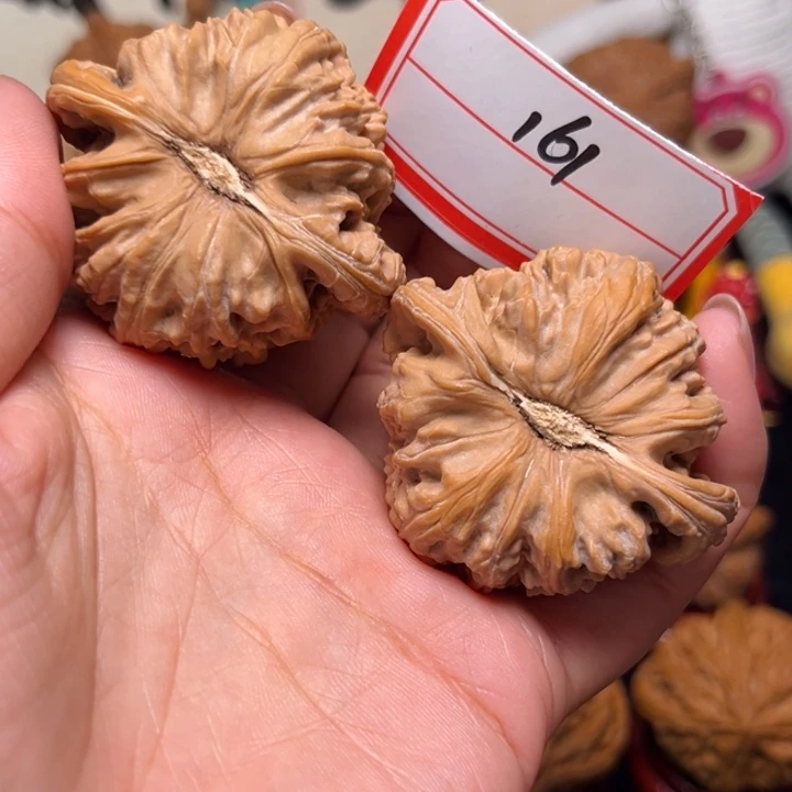 吊坠文玩核桃48毕业尺白狮子161