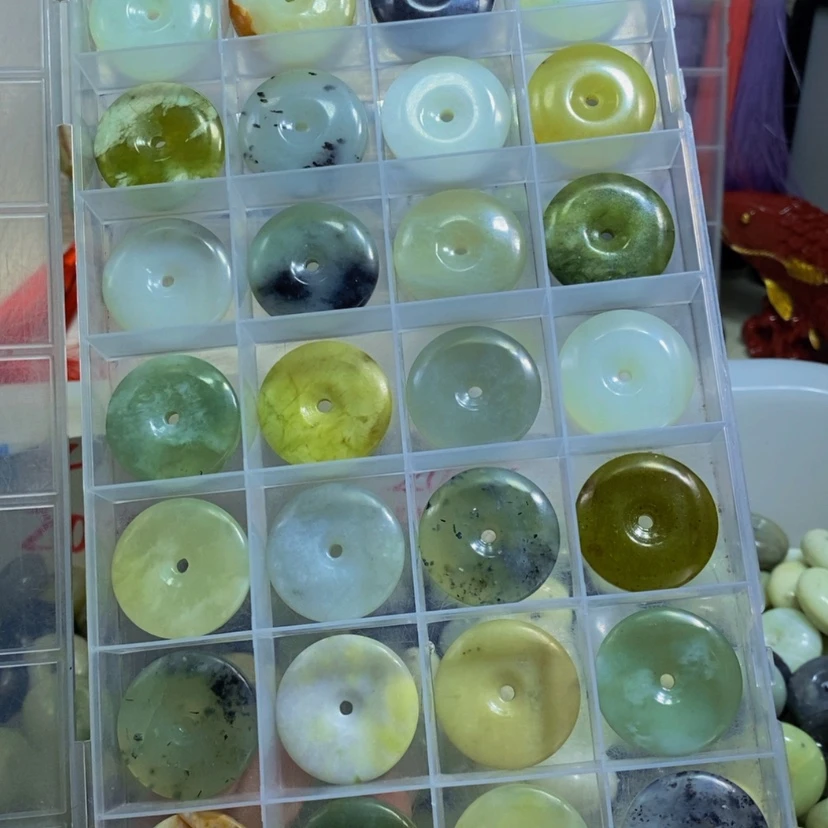 【闪购商品】蛇纹石玉其他未镶嵌61