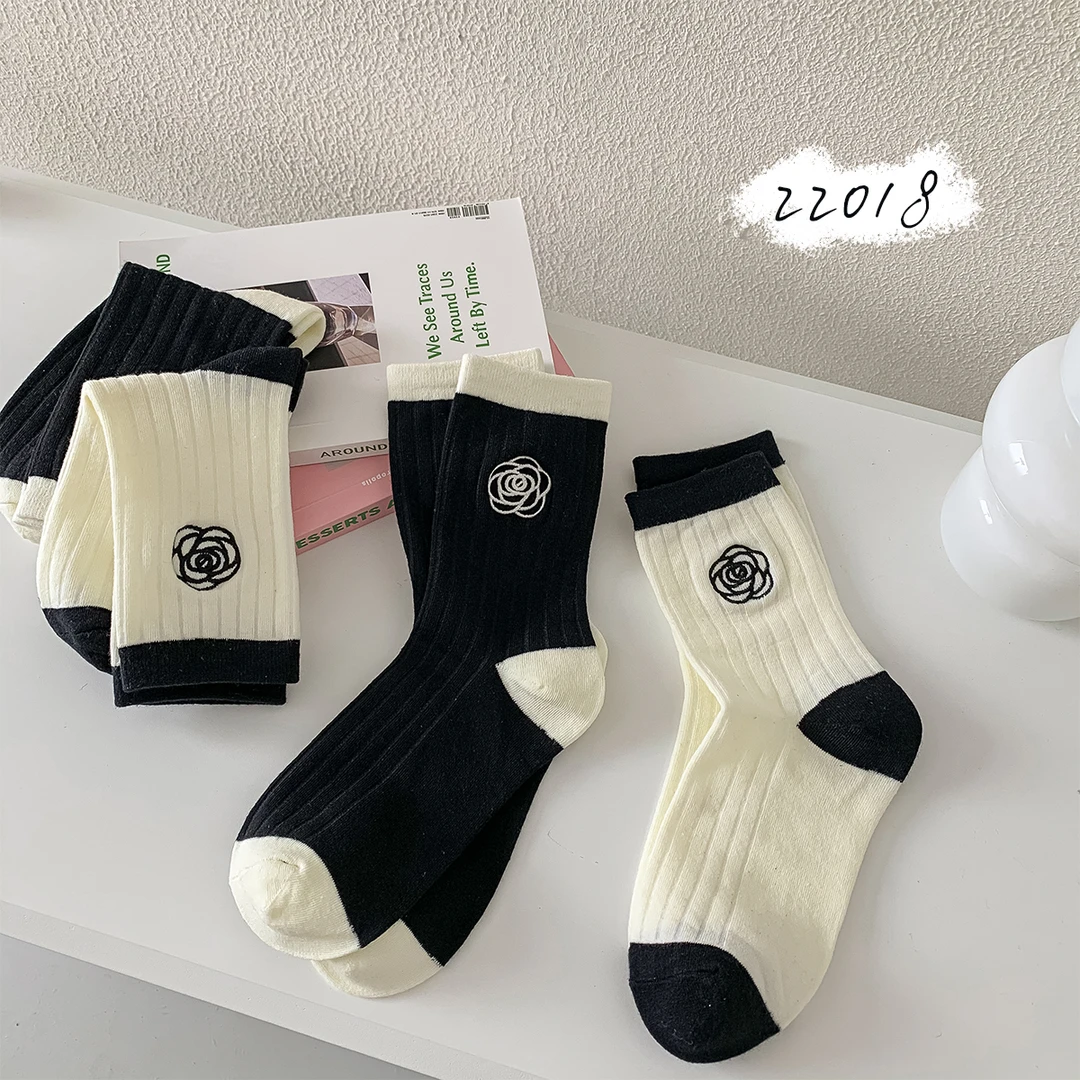 【十双装】秋冬百搭经典女袜加厚棉袜临时链接