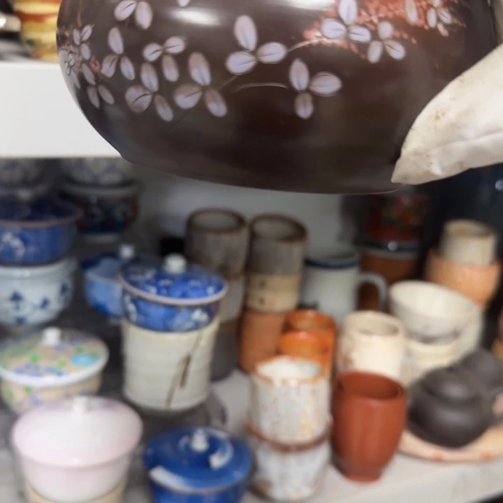 瓷片裤***洞开播啦…开播啦！