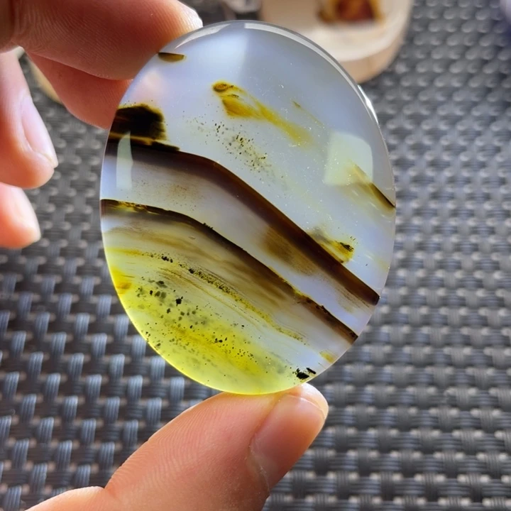 未镶嵌颈饰玛瑙/玉髓云****0