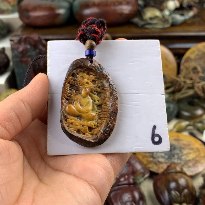 大***了岫岩河磨玉（透闪石质玉）未镶嵌珠宝奇石