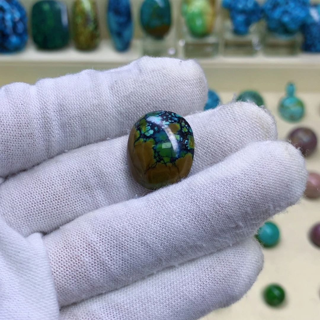 绿松石未镶嵌三彩随行