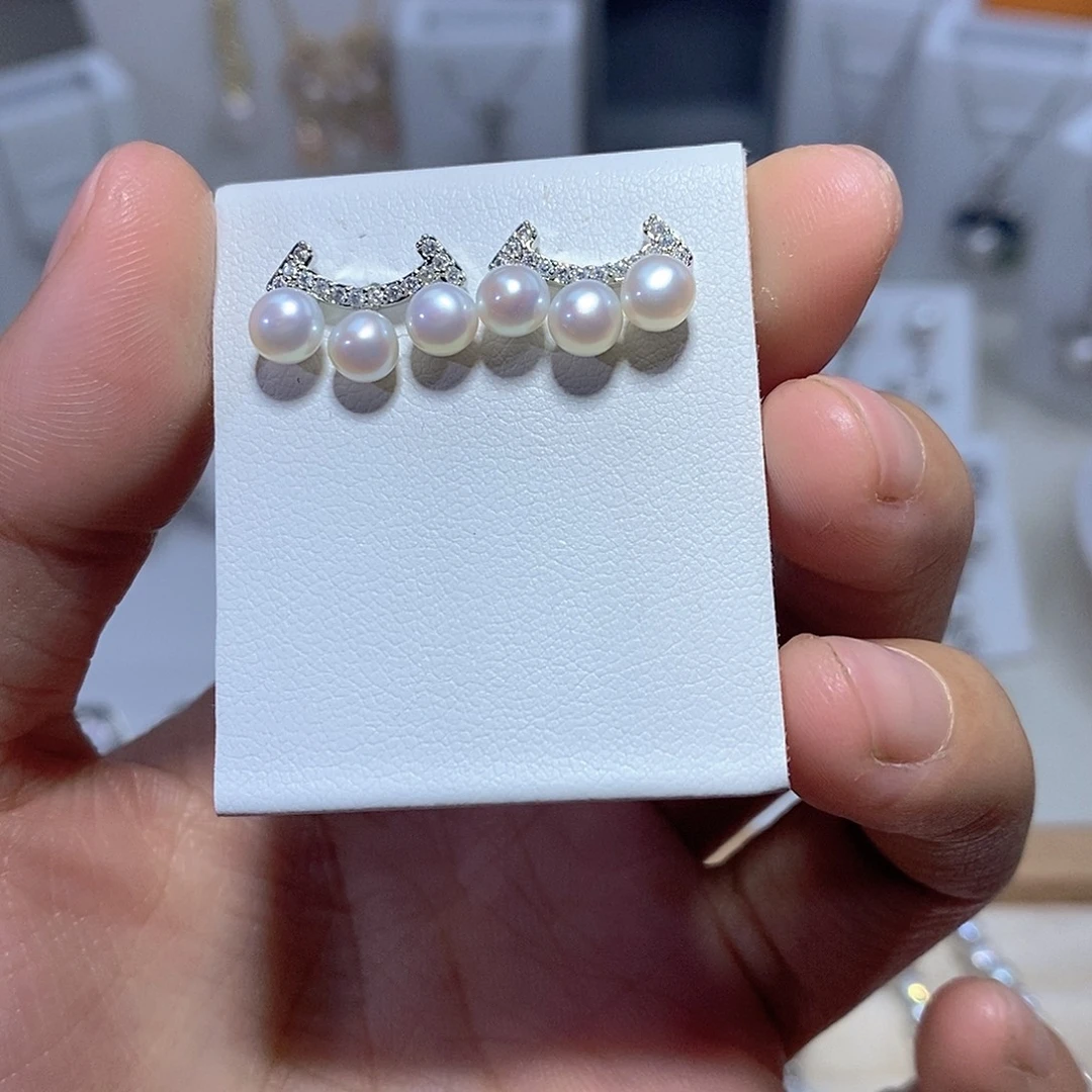 未镶嵌耳饰淡水珍珠