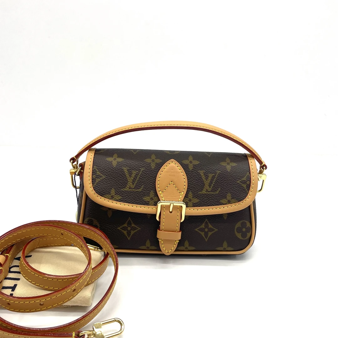 未使用 LouisVuitton/路易威登  nano Diane法棍老花手提单肩包