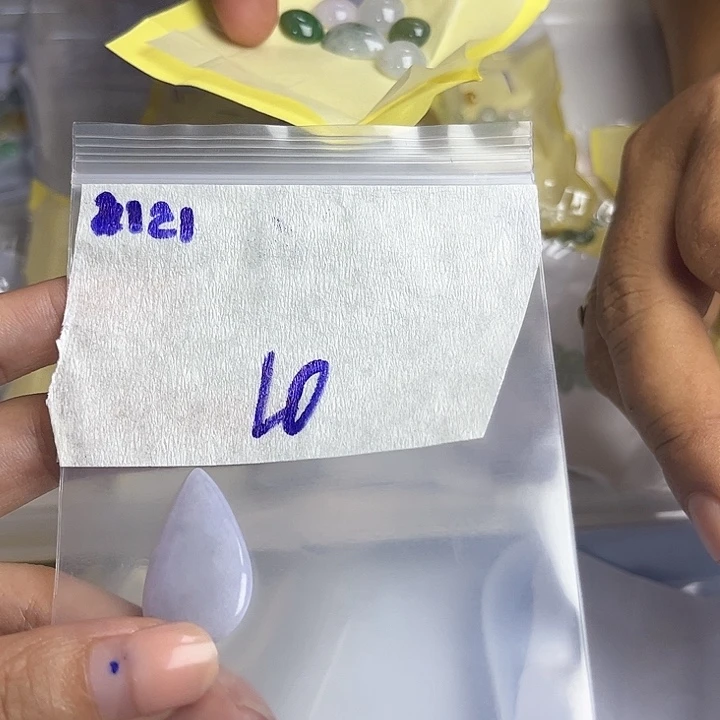 L***荣未镶嵌定制翡翠不退