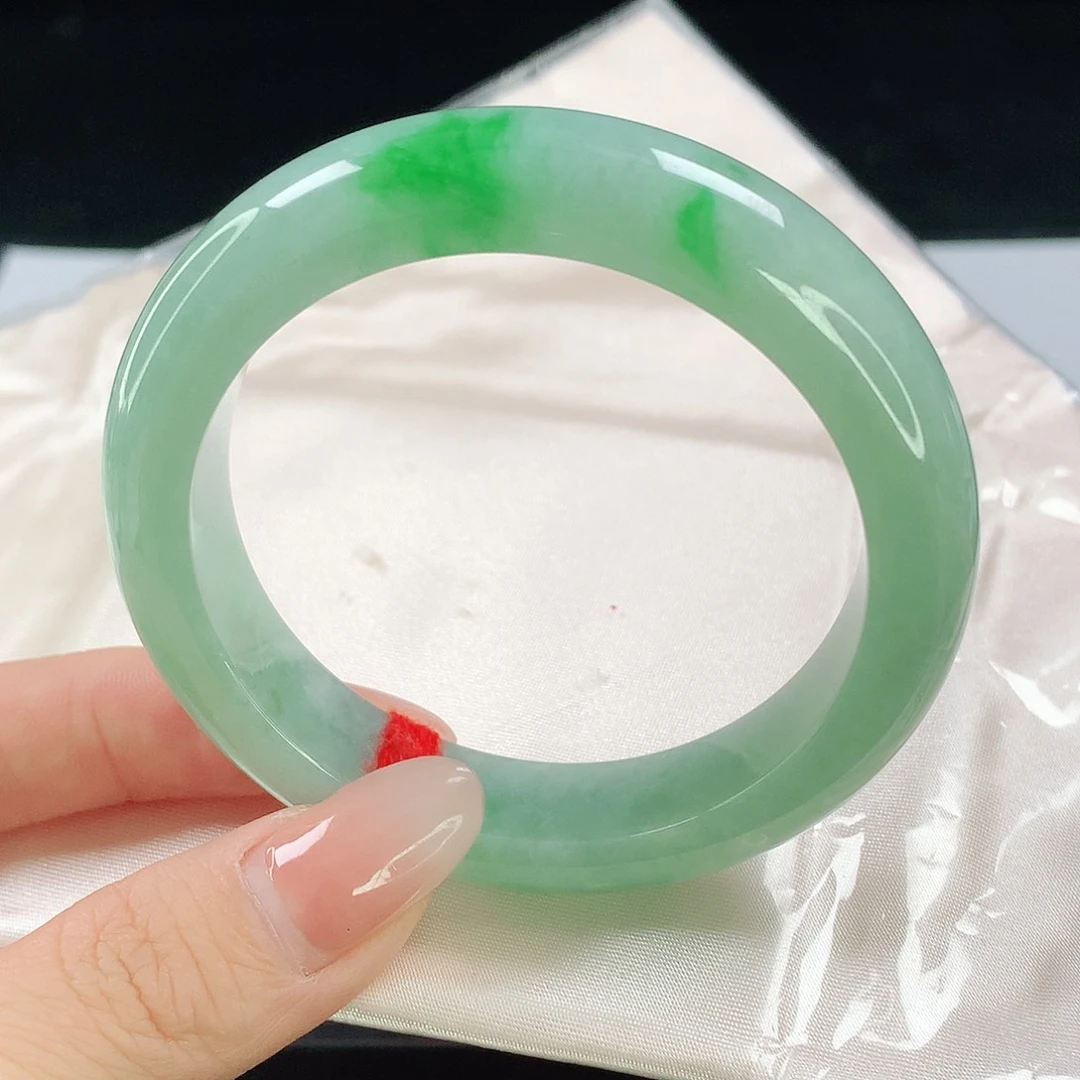 翡翠手镯未镶嵌659翡翠