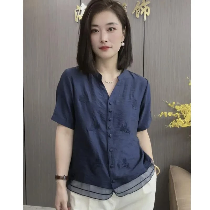 哥弟阿玛施正品夏季V领纯色刺绣开衫短袖薄款小衫宽松气质时尚中