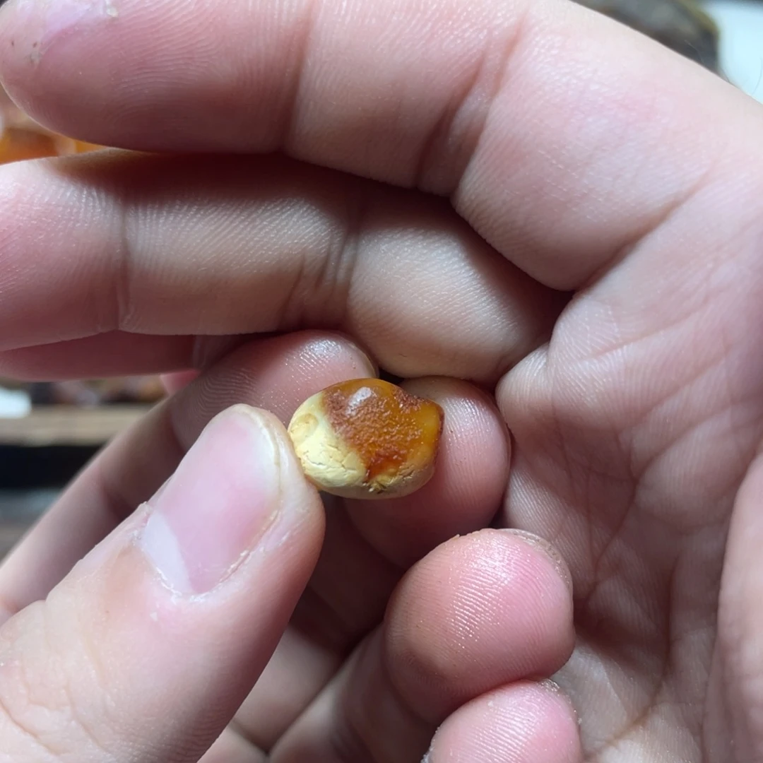 定制琥珀天然原矿