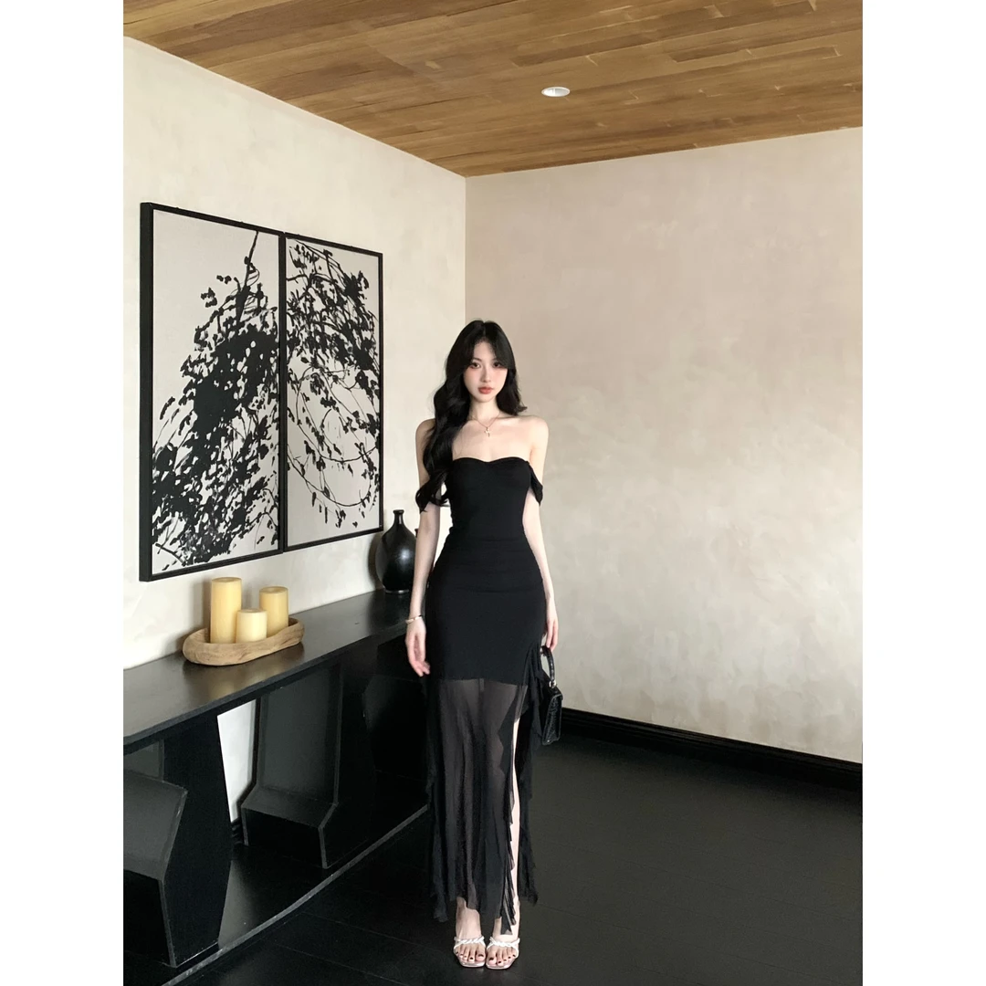 辣妹一字肩黑色无袖抹胸连衣裙女夏季网纱拼接鱼尾修身包臀长裙子