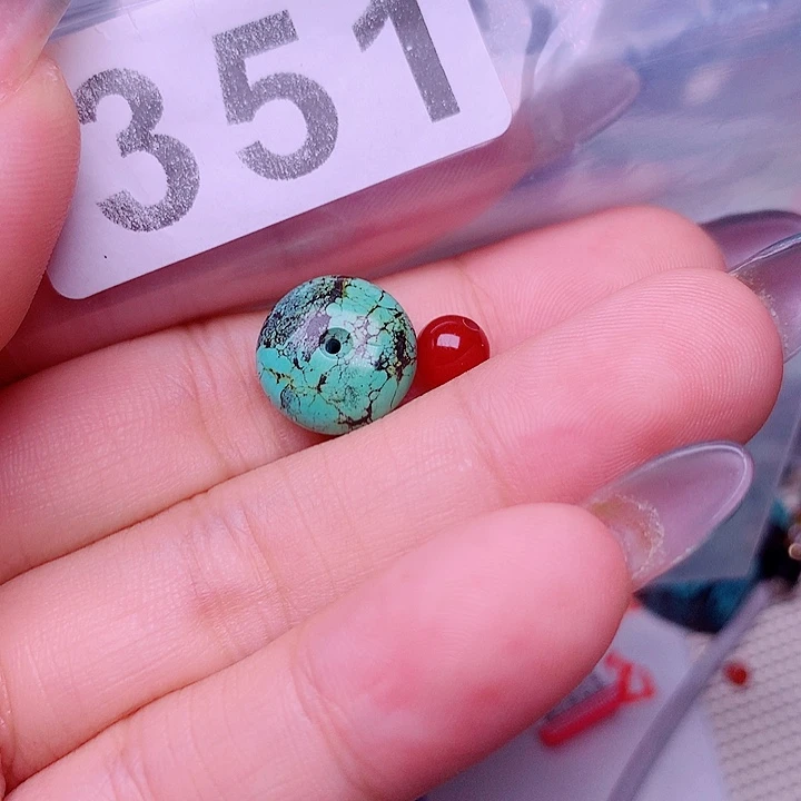 南红玛瑙未镶嵌珠宝奇石