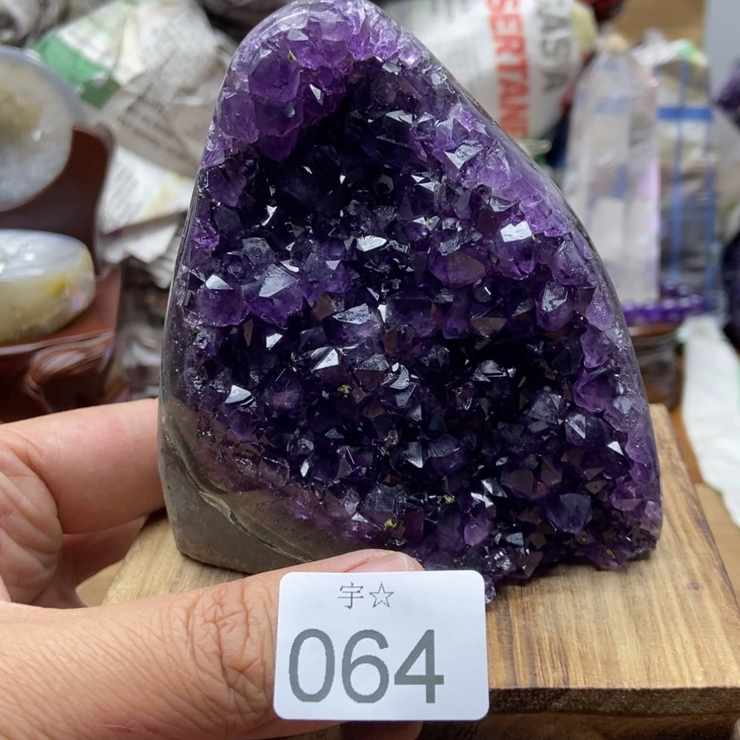 紫晶大型摆件（非配饰）未镶嵌