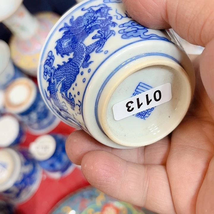 摆件一*缘陶瓷摆件不固定一件