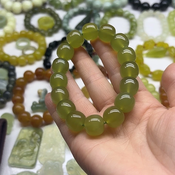 蛇纹石玉手串未镶嵌學*