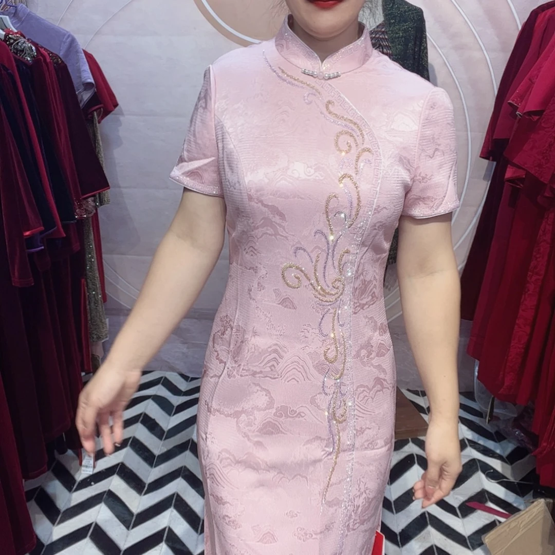 河***庆33445旗袍连衣裙和一件