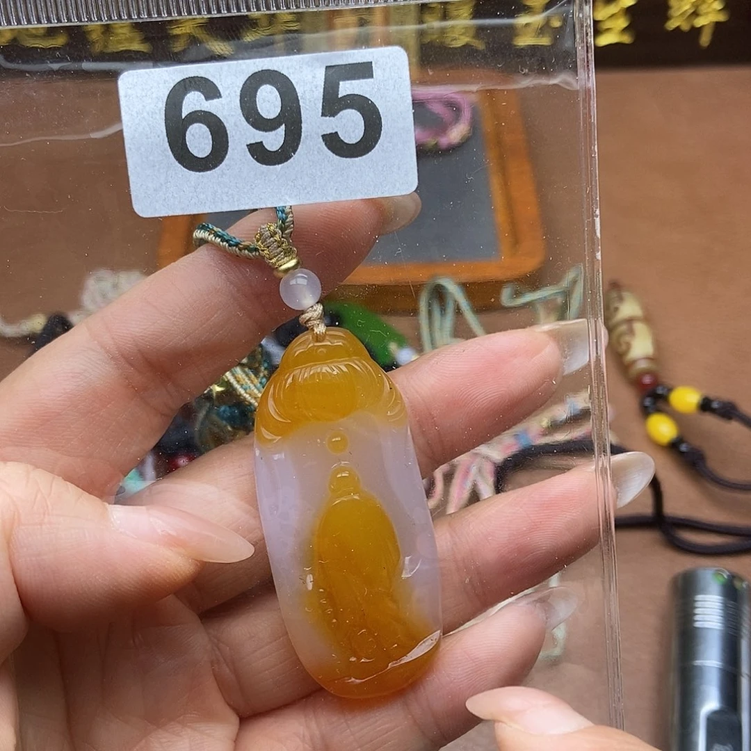玛瑙/玉髓未镶嵌颈饰