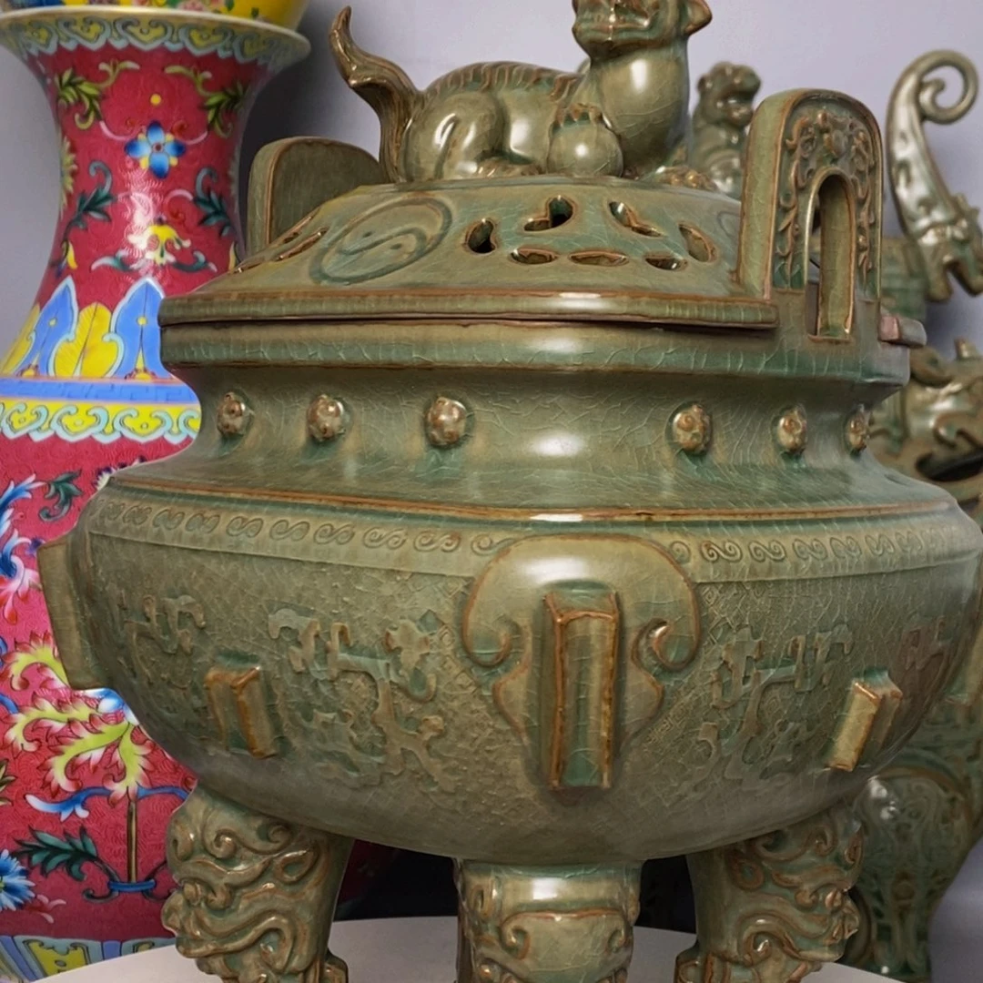 瓷器展示瓷器摆件瓷器摆件