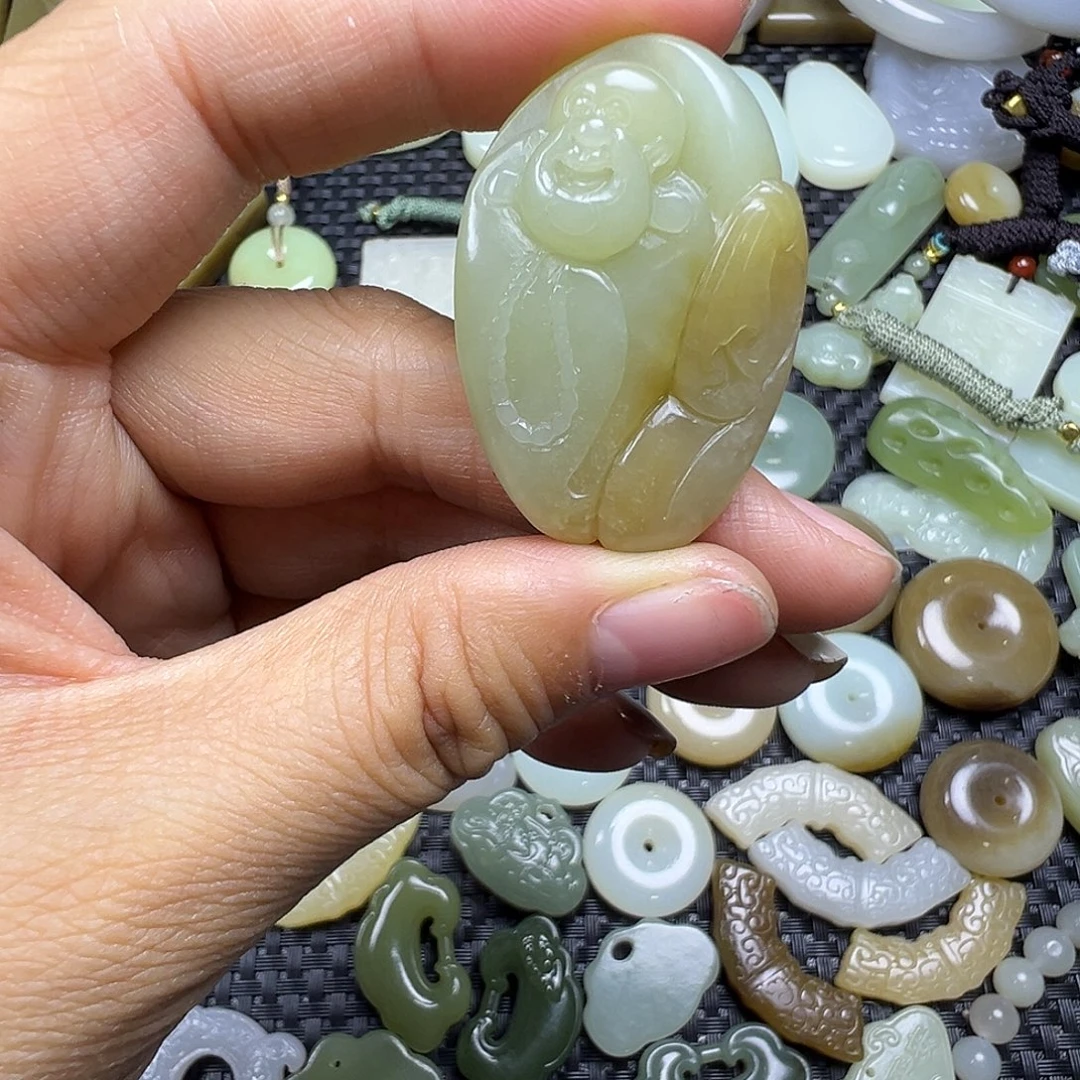 和田玉未镶嵌吊坠(不含链)卡39