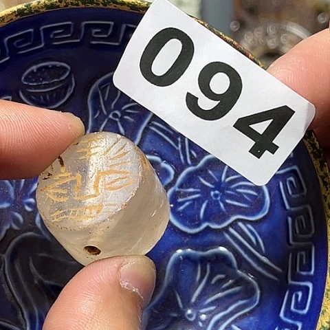 摆件瓷器制作过程是根据不同种类及形状