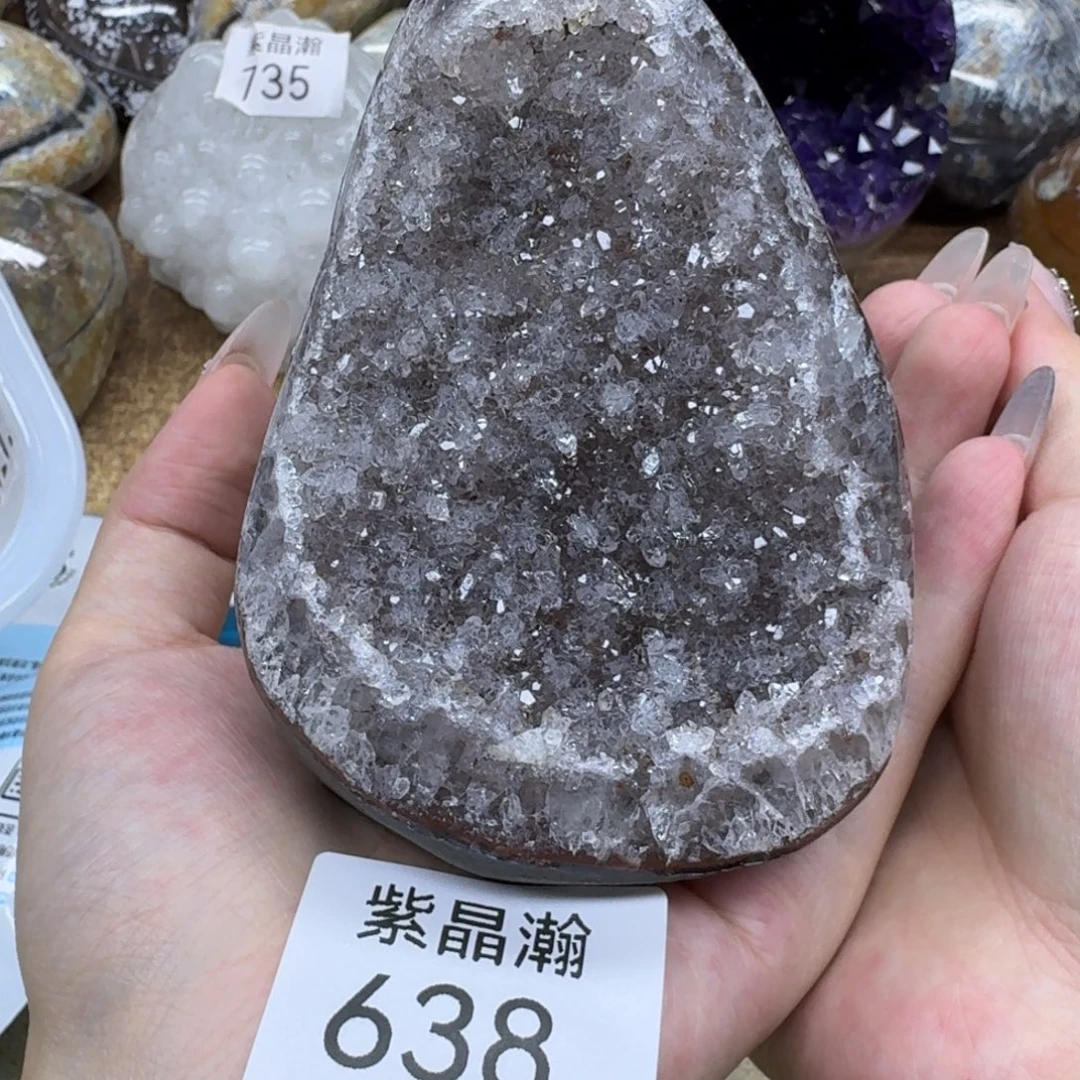玛瑙/玉髓未镶嵌珠宝奇石