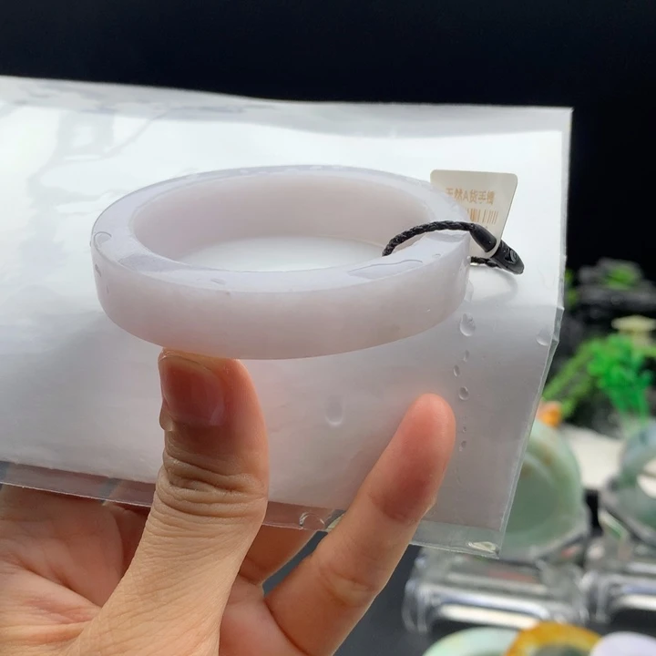 定制翡翠翡翠手镯未镶嵌