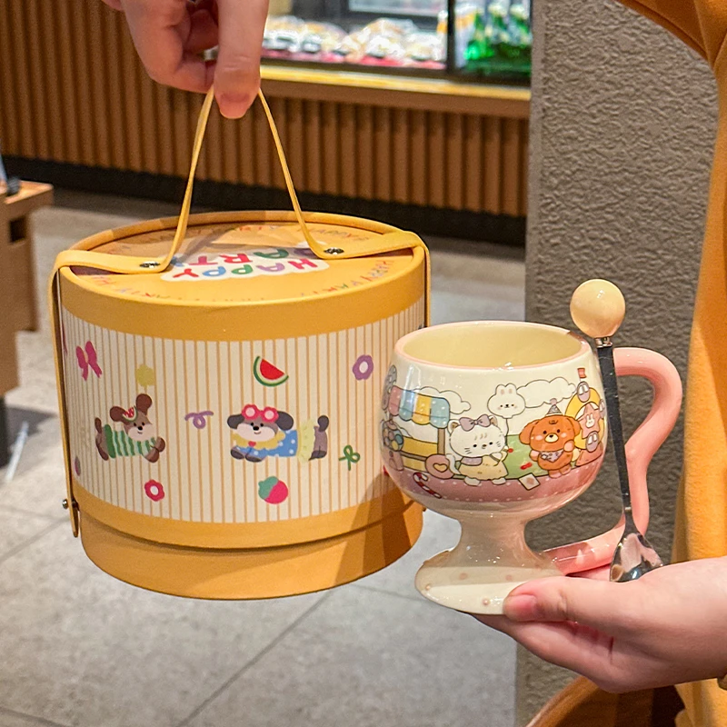 高颜值卡通小熊马克杯礼盒少女心陶瓷高脚杯送女朋友闺蜜生日礼物