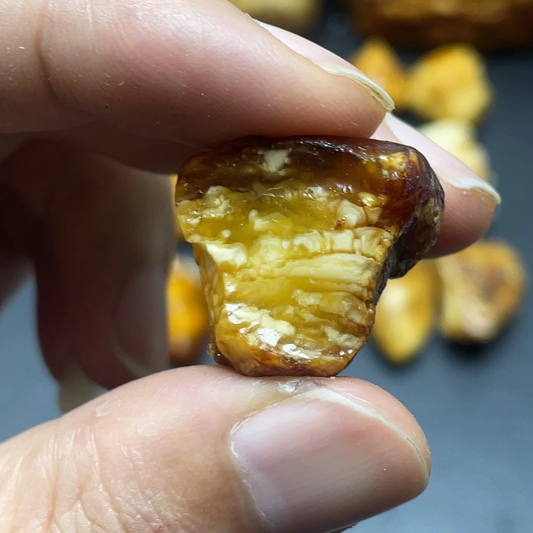 未镶嵌定制琥珀定制